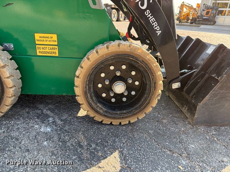 image for item FT6223 2021 Sherpa 100ECO compact utility loader
