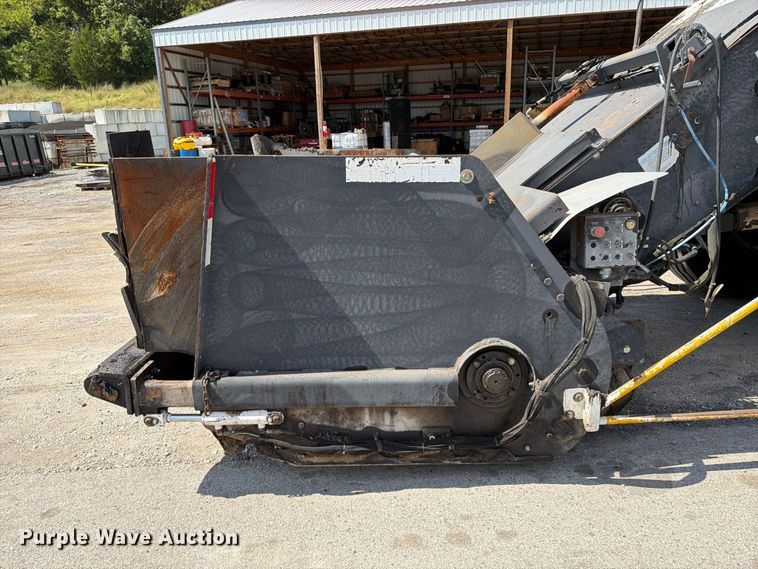 image for item FT6230 Roadtec SB-2500C material transfer vehicle