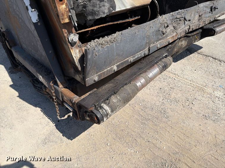 image for item FT6230 Roadtec SB-2500C material transfer vehicle