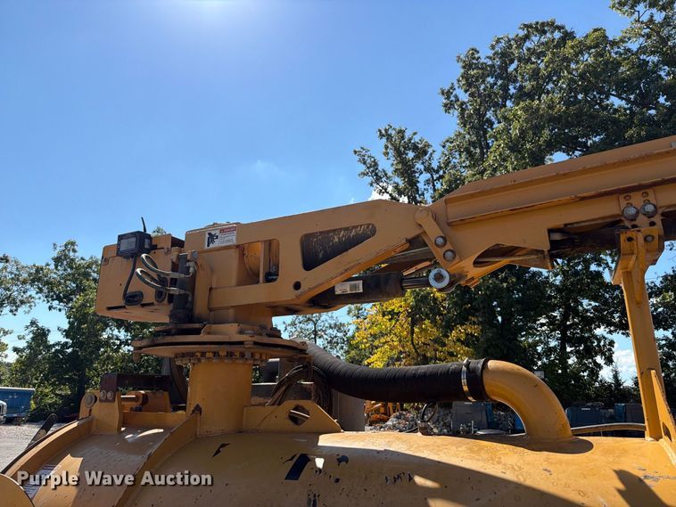 image for item FT6245 2016 Vermeer VX50-500 vacuum excavator