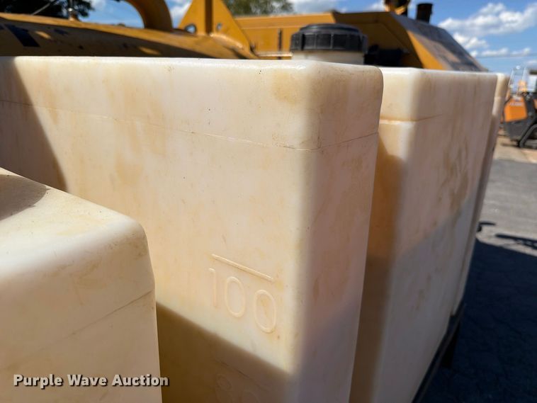 image for item FT6245 2016 Vermeer VX50-500 vacuum excavator