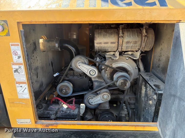 image for item FT6245 2016 Vermeer VX50-500 vacuum excavator