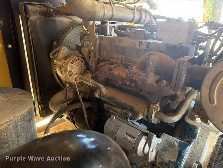 image for item FT6245 2016 Vermeer VX50-500 vacuum excavator
