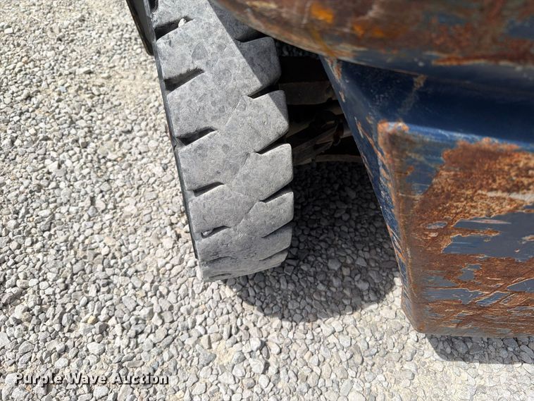 image for item FT6263 Komatsu FG25ST11 forklift