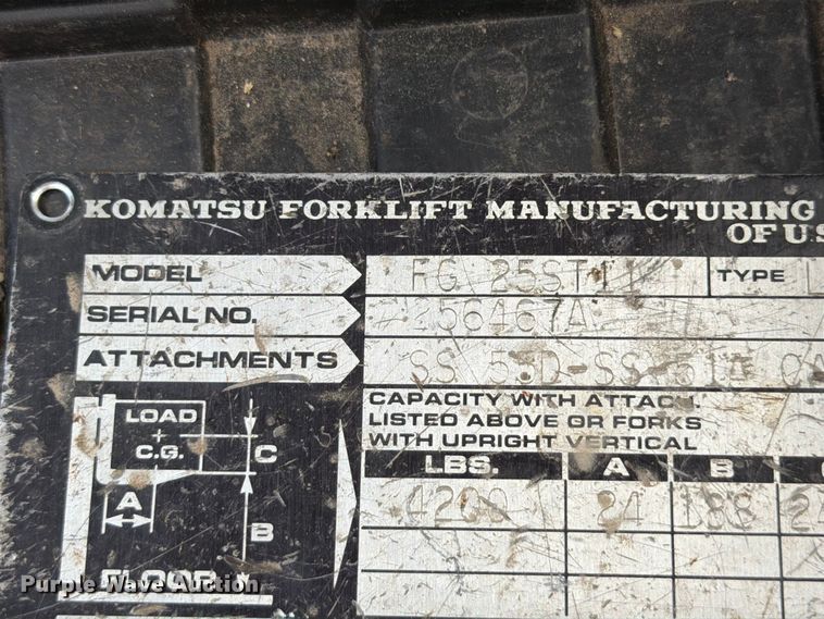 image for item FT6263 Komatsu FG25ST11 forklift