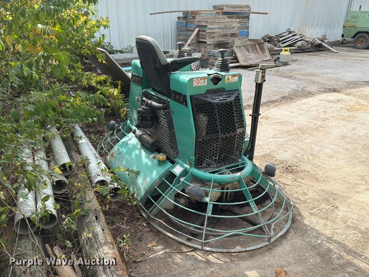 image for item FT6269 2012 Multiquip Whiteman HHXD5 power trowel