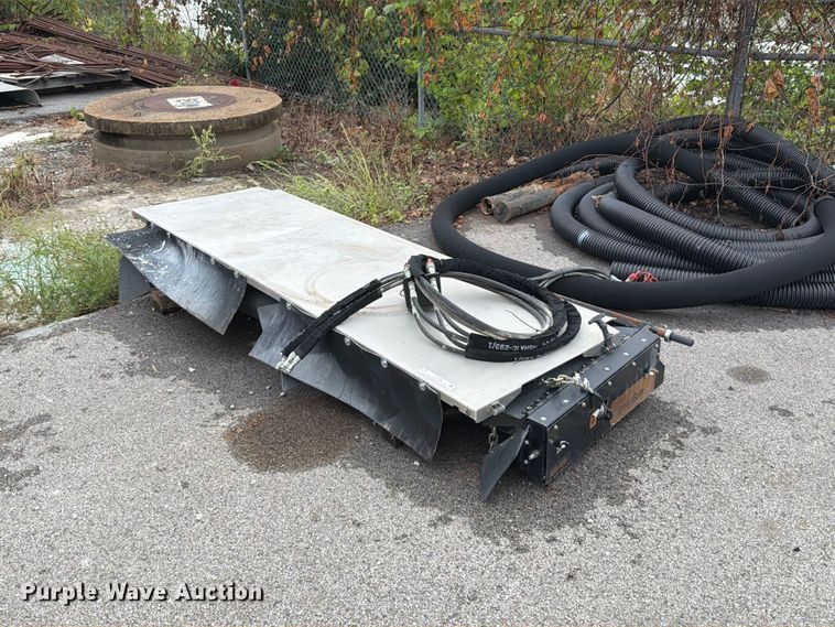 SmartGate SGS-4191 tailgate conveyor