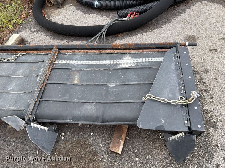 image for item FT6288 SmartGate SGS-4191 tailgate conveyor