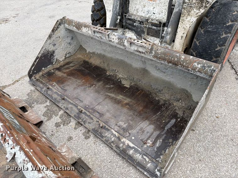image for item FT6289 2017 Bobcat S550 skid steer loader