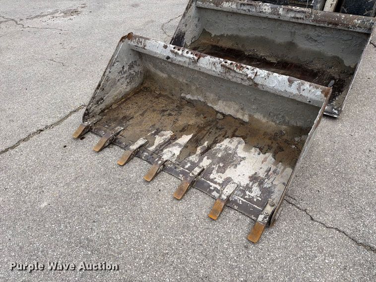 image for item FT6289 2017 Bobcat S550 skid steer loader