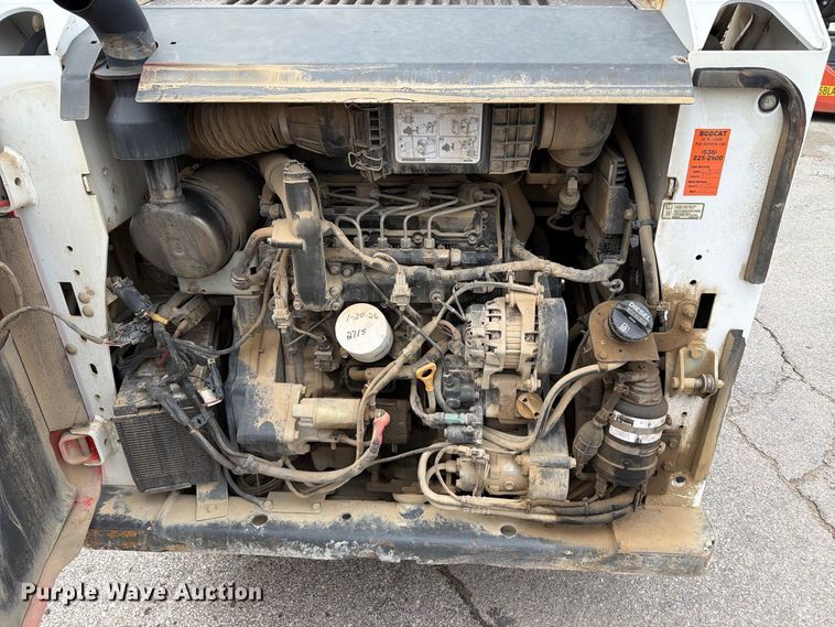 image for item FT6289 2017 Bobcat S550 skid steer loader