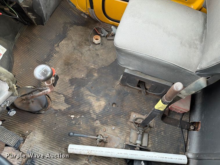 image for item FT6715 1973 Ford F810 sewer jetter truck