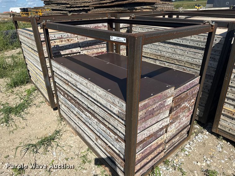 image for item FT8011 246 concrete forms