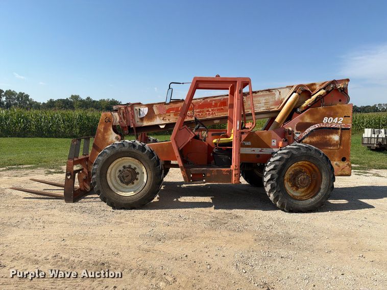 image for item FT8016 1994 Sky Track 8042 telehandler