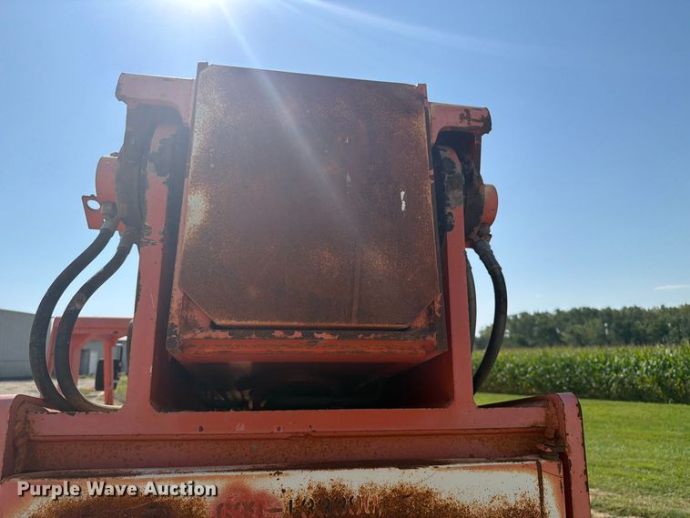 image for item FT8016 1994 Sky Track 8042 telehandler
