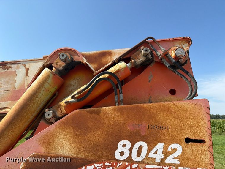 image for item FT8016 1994 Sky Track 8042 telehandler