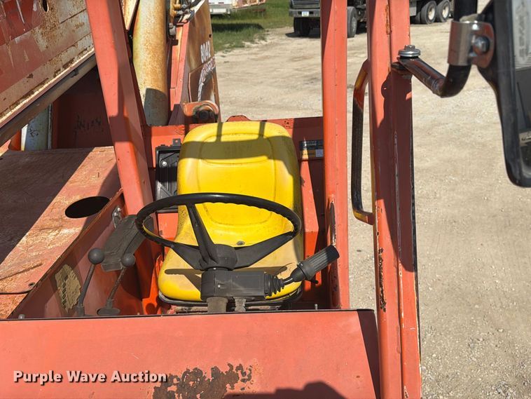 image for item FT8016 1994 Sky Track 8042 telehandler