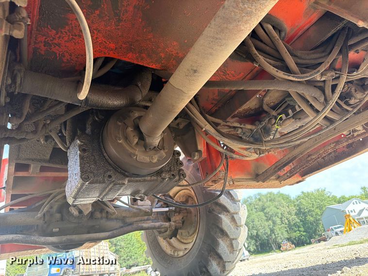 image for item FT8016 1994 Sky Track 8042 telehandler