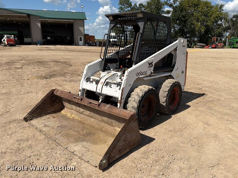 image for item FT8088 1999 Bobcat 751 skid steer loader