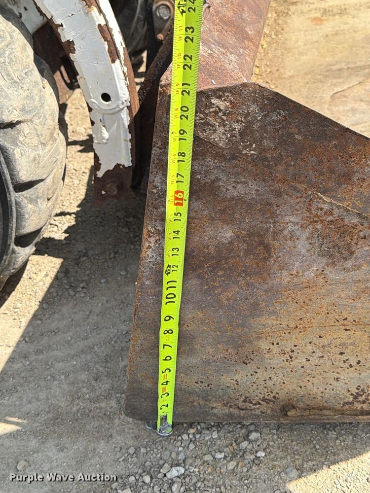 image for item FT8088 1999 Bobcat 751 skid steer loader