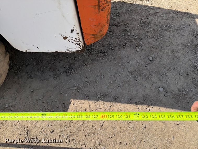 image for item FT8088 1999 Bobcat 751 skid steer loader