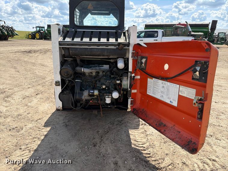 image for item FT8088 1999 Bobcat 751 skid steer loader