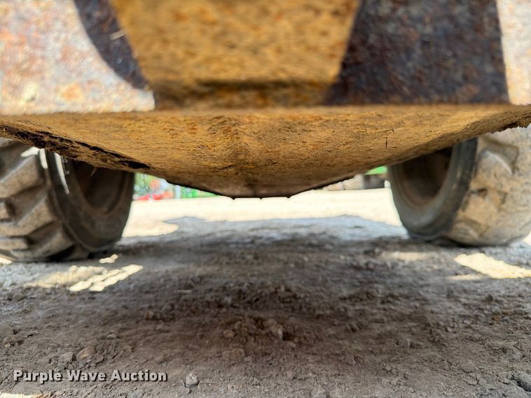 image for item FT8088 1999 Bobcat 751 skid steer loader