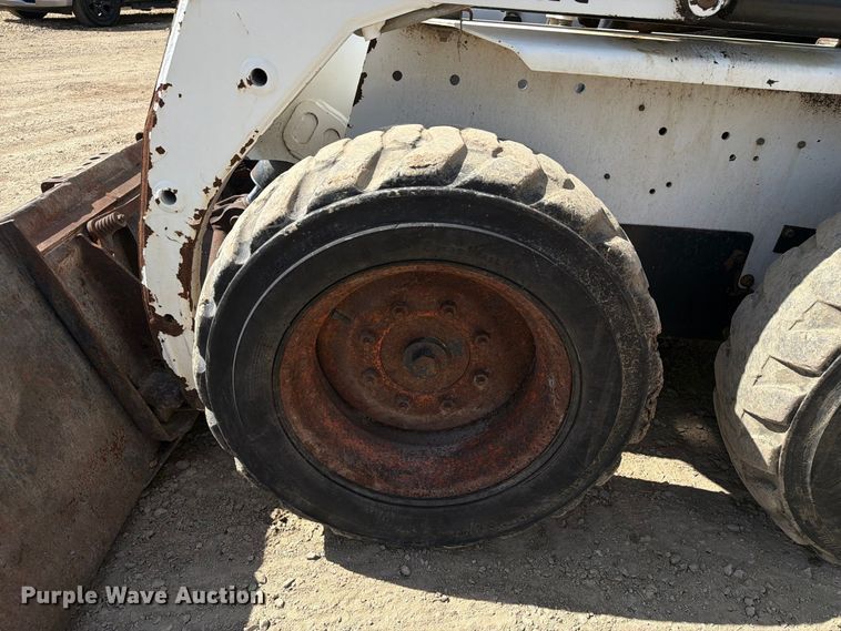 image for item FT8088 1999 Bobcat 751 skid steer loader
