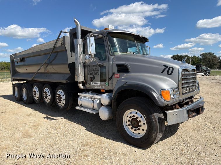 image for item FT8089 2005 Mack CV713 dump truck
