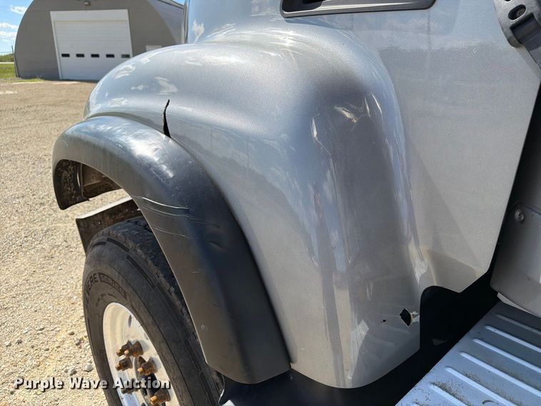 image for item FT8089 2005 Mack CV713 dump truck
