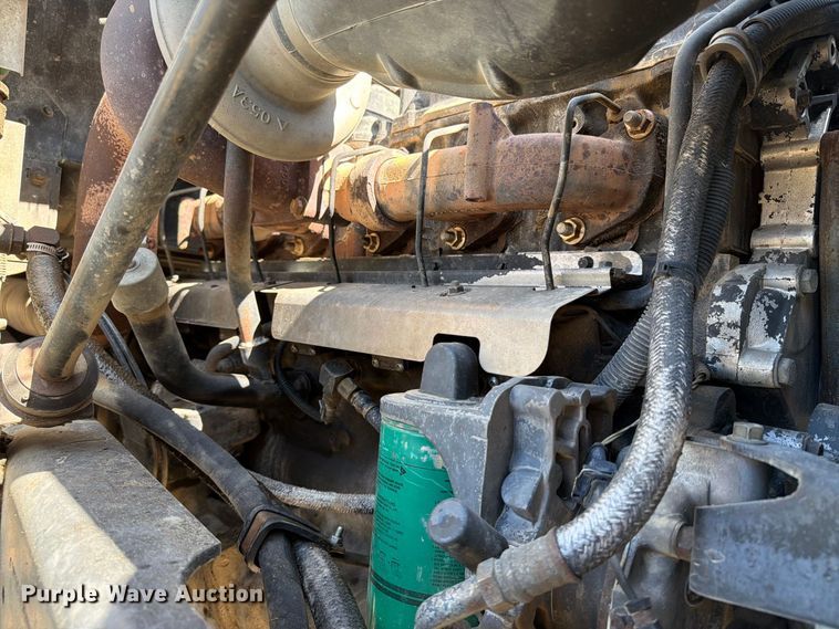 image for item FT8089 2005 Mack CV713 dump truck