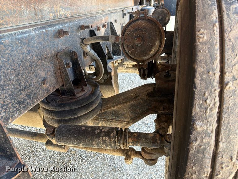 image for item FT8089 2005 Mack CV713 dump truck