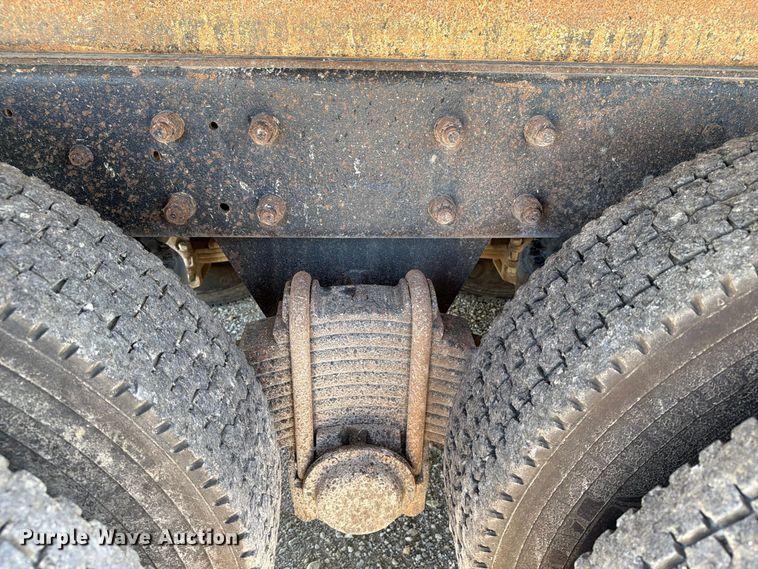 image for item FT8089 2005 Mack CV713 dump truck