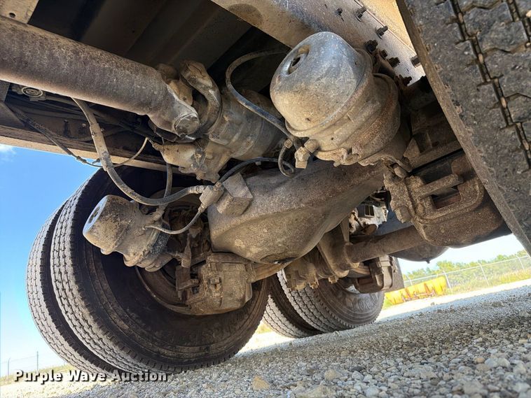image for item FT8089 2005 Mack CV713 dump truck