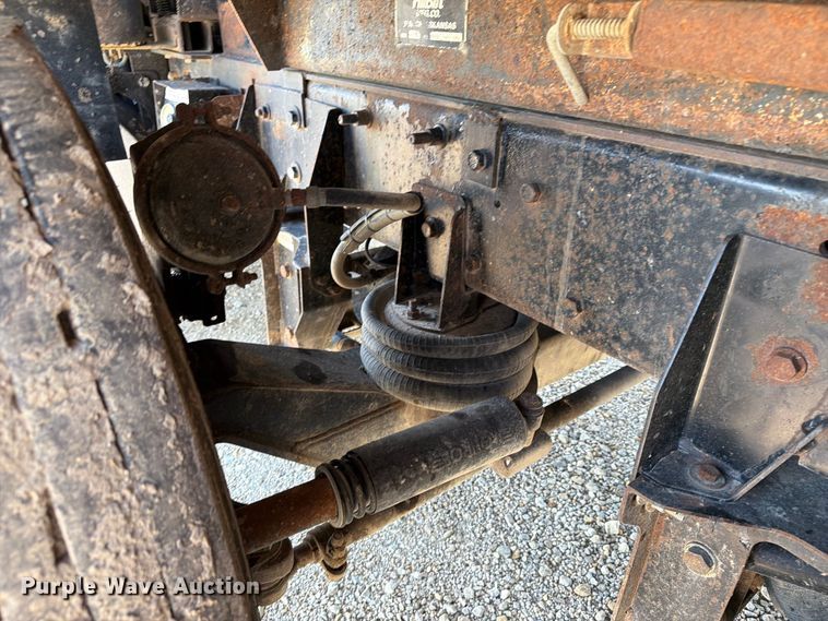 image for item FT8089 2005 Mack CV713 dump truck