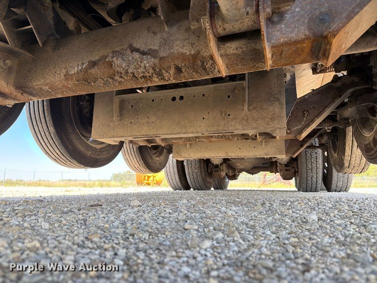 image for item FT8089 2005 Mack CV713 dump truck