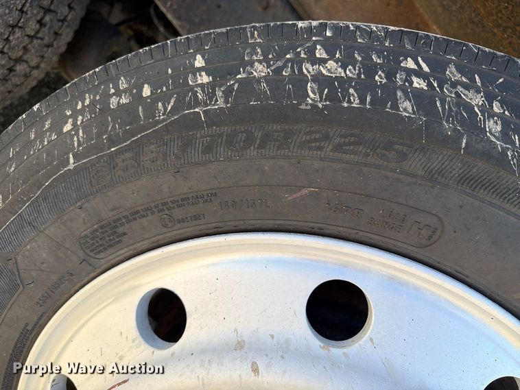 image for item FT8089 2005 Mack CV713 dump truck