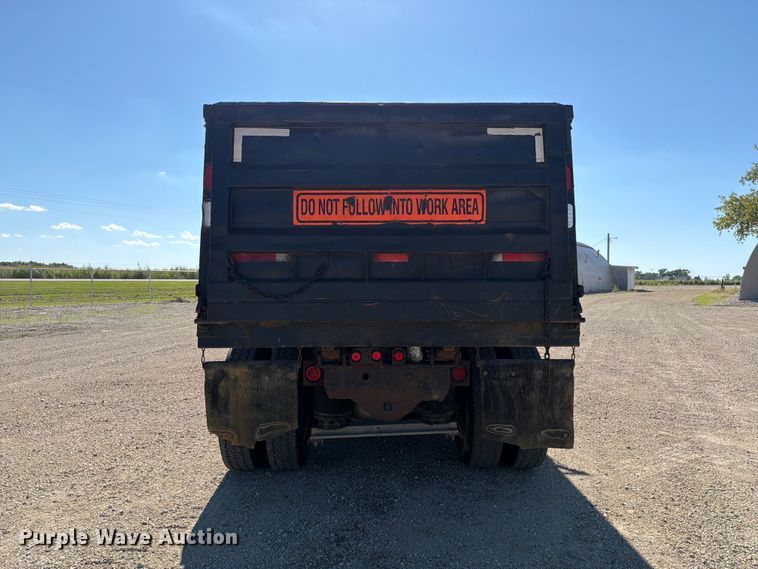 image for item FT8090 2001 Mack CX613 dump truck