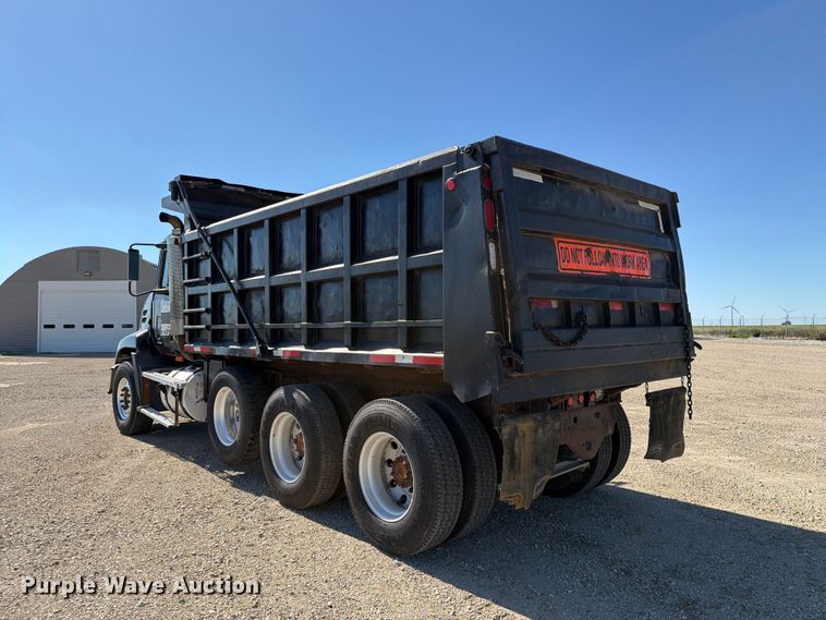 image for item FT8090 2001 Mack CX613 dump truck