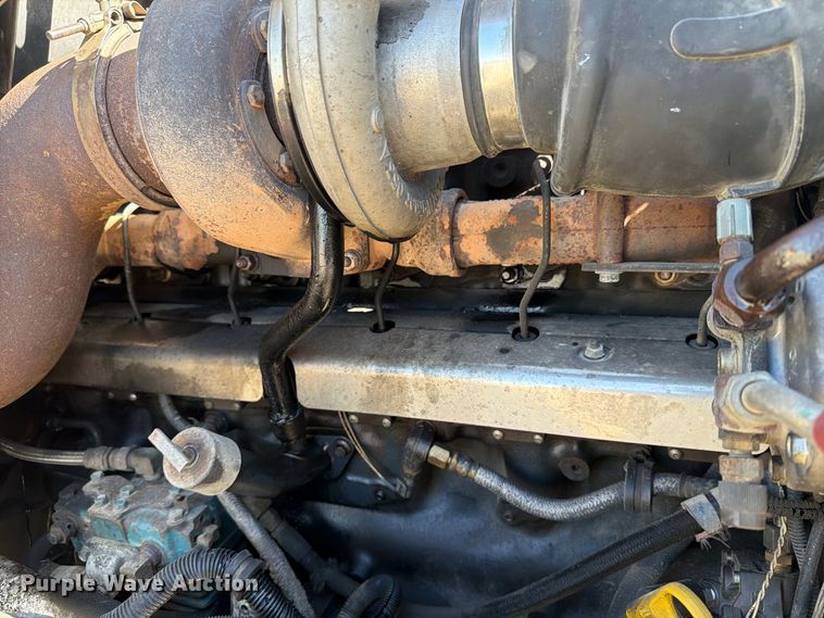 image for item FT8090 2001 Mack CX613 dump truck