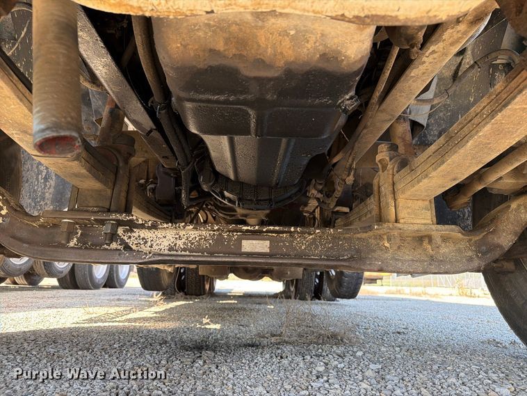 image for item FT8090 2001 Mack CX613 dump truck