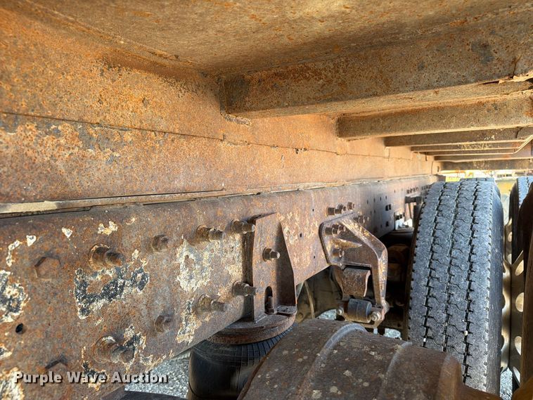 image for item FT8090 2001 Mack CX613 dump truck