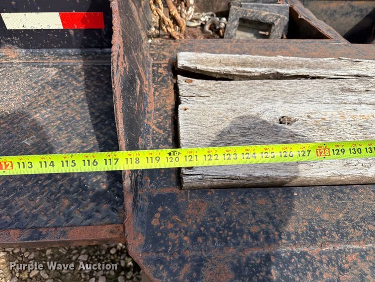 image for item FT8102 1977 Fontaine drop deck equipment trailer