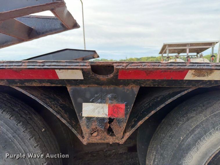 image for item FT8102 1977 Fontaine drop deck equipment trailer