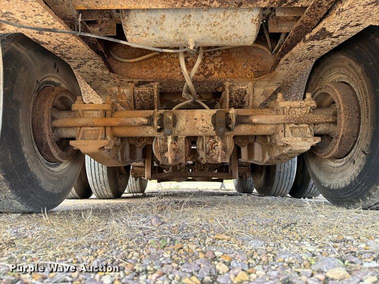 image for item FT8102 1977 Fontaine drop deck equipment trailer