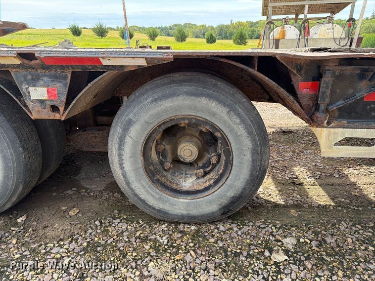 image for item FT8102 1977 Fontaine drop deck equipment trailer