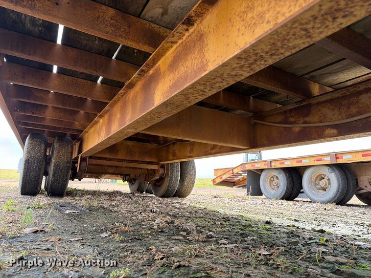 image for item FT8103 1980 Trail King 0850-2400 equipment trailer