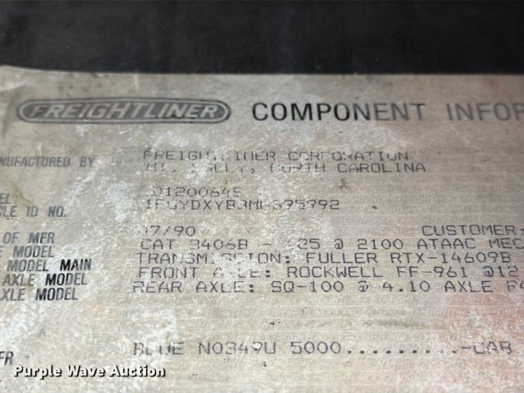 image for item FT8107 1991 Freightliner USF-1E semi truck