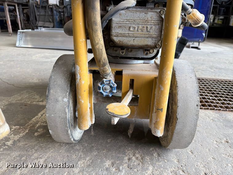 image for item FT8108 Concrete equipment