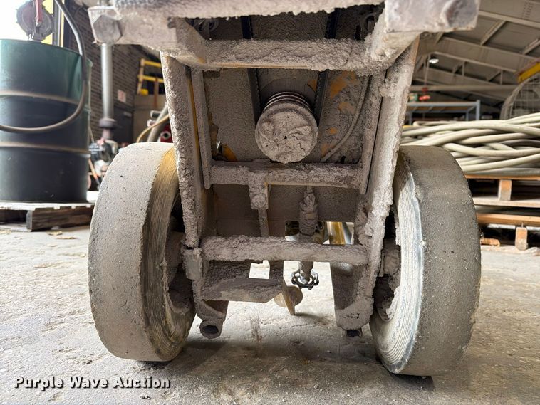 image for item FT8108 Concrete equipment